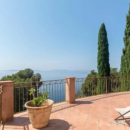 La Malpagne, 400m2 Les Pieds Dans L'eau וילה Le Rayol-Canadel-sur-Mer